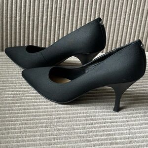 NYDJ Evie black shoes